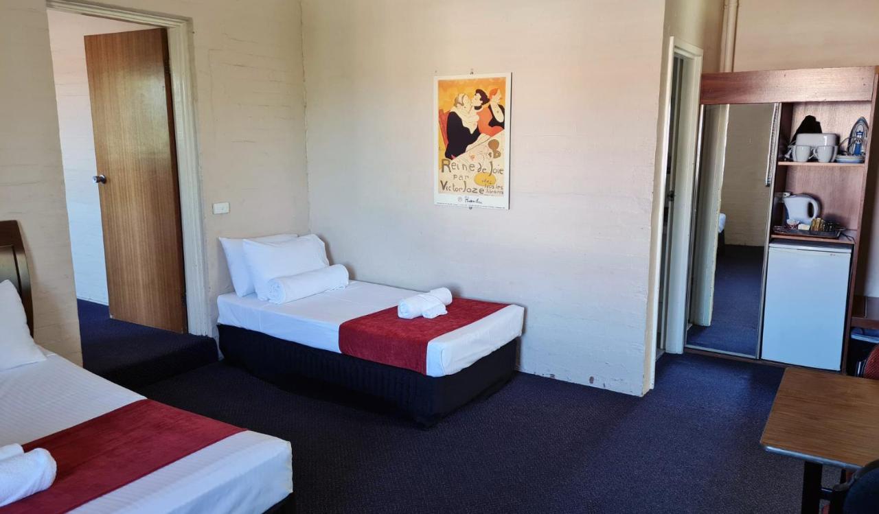 Seaton Arms Motor Inn Олбери Экстерьер фото